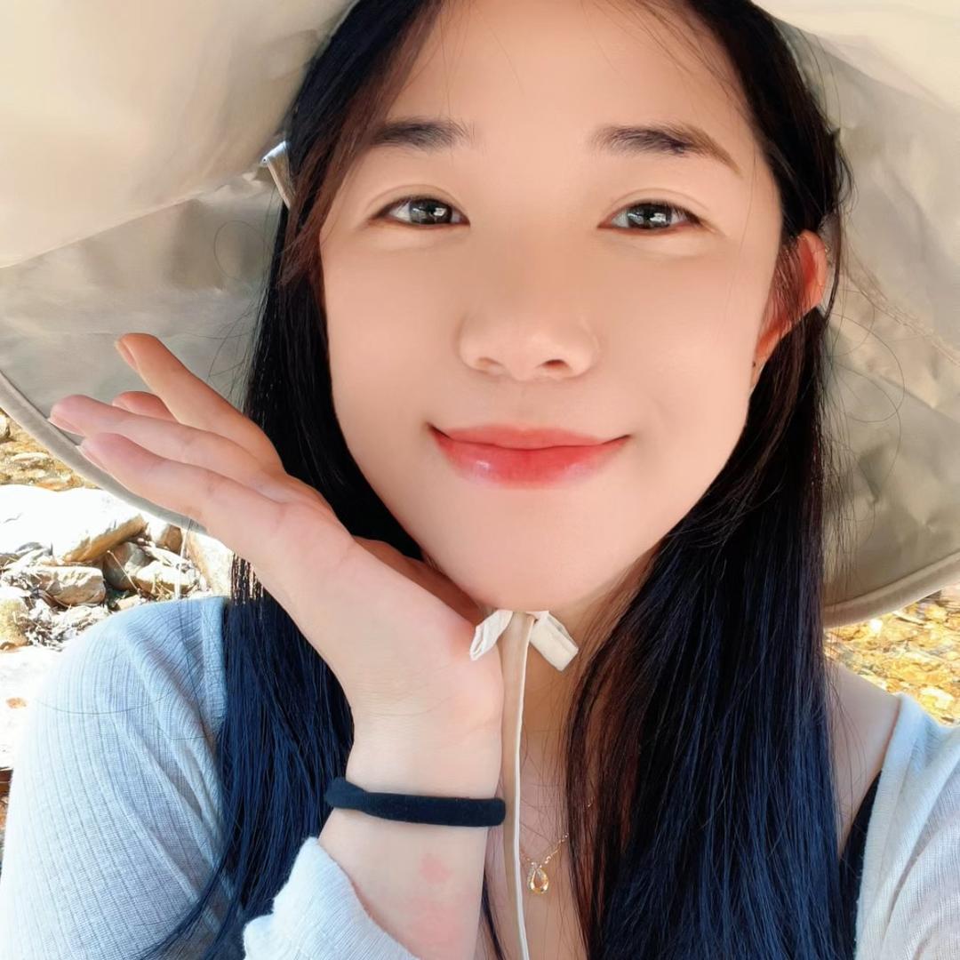 小W（轻奢大码女装）