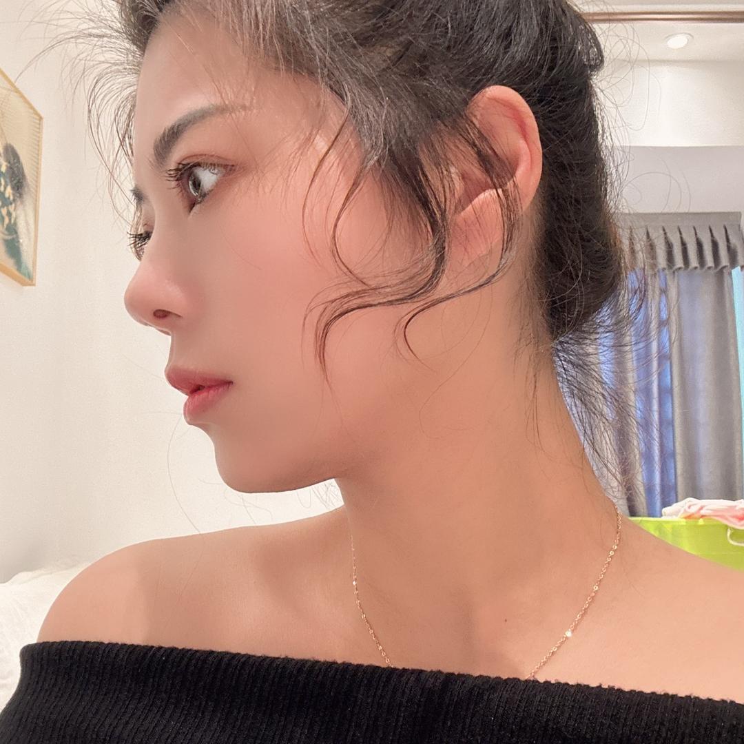 Ye芳芳