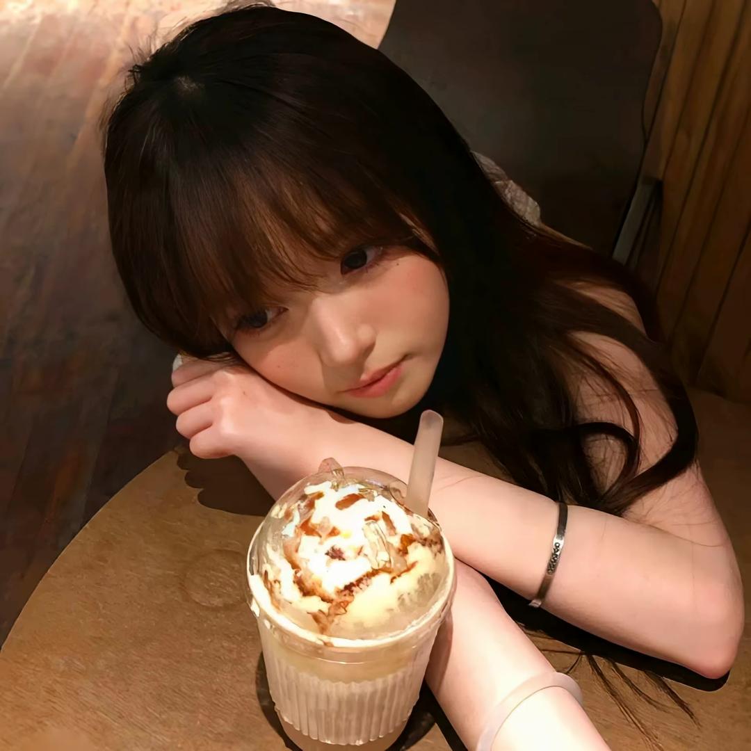 栯