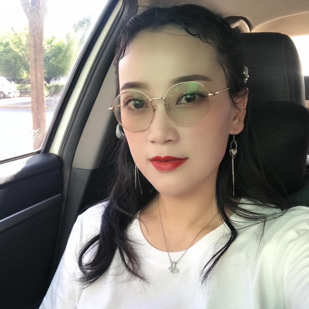 莉 莉