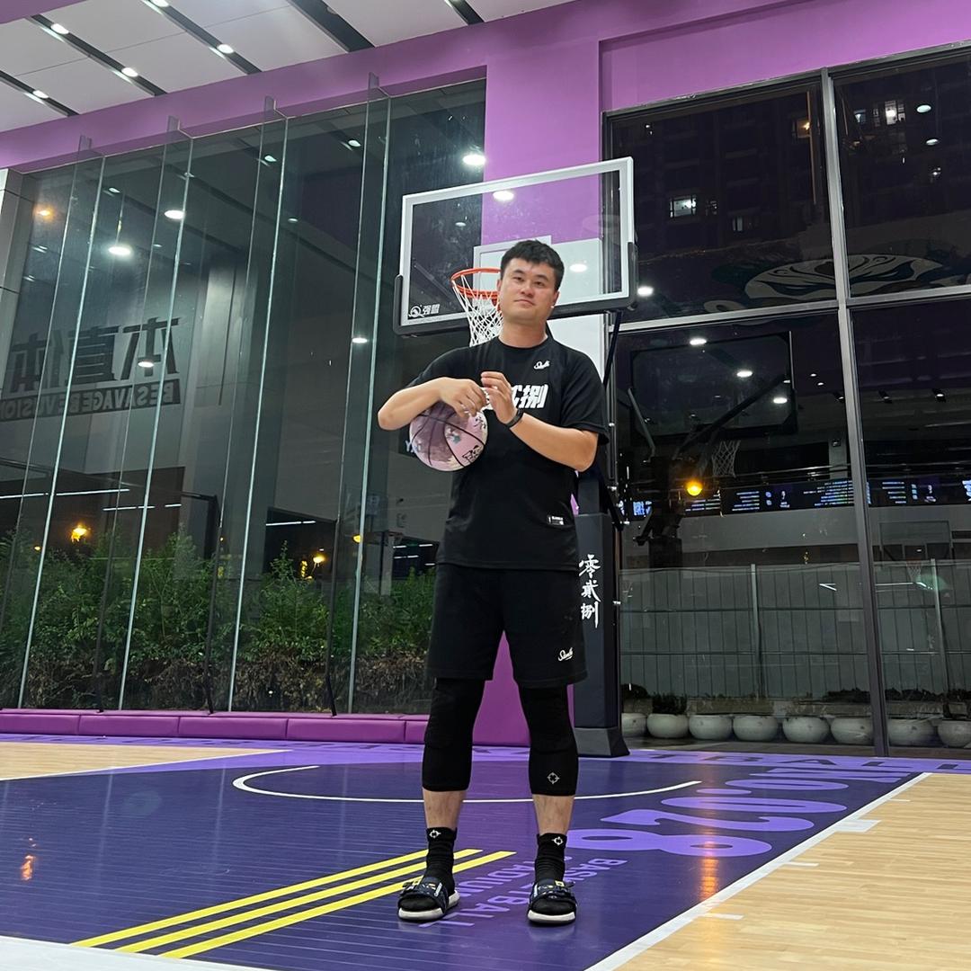 成都🏀训练师-老汪