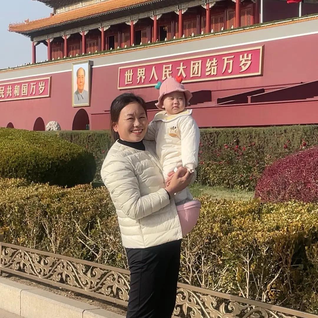 王堇一奶奶