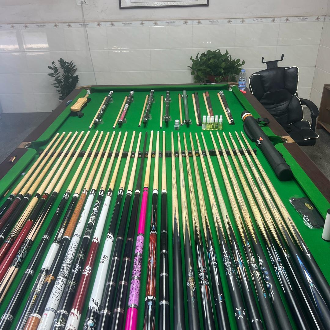 台球杆后.