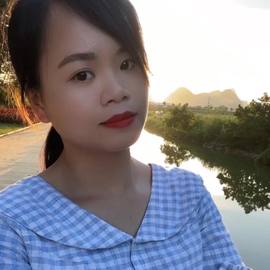 大山里的陌离