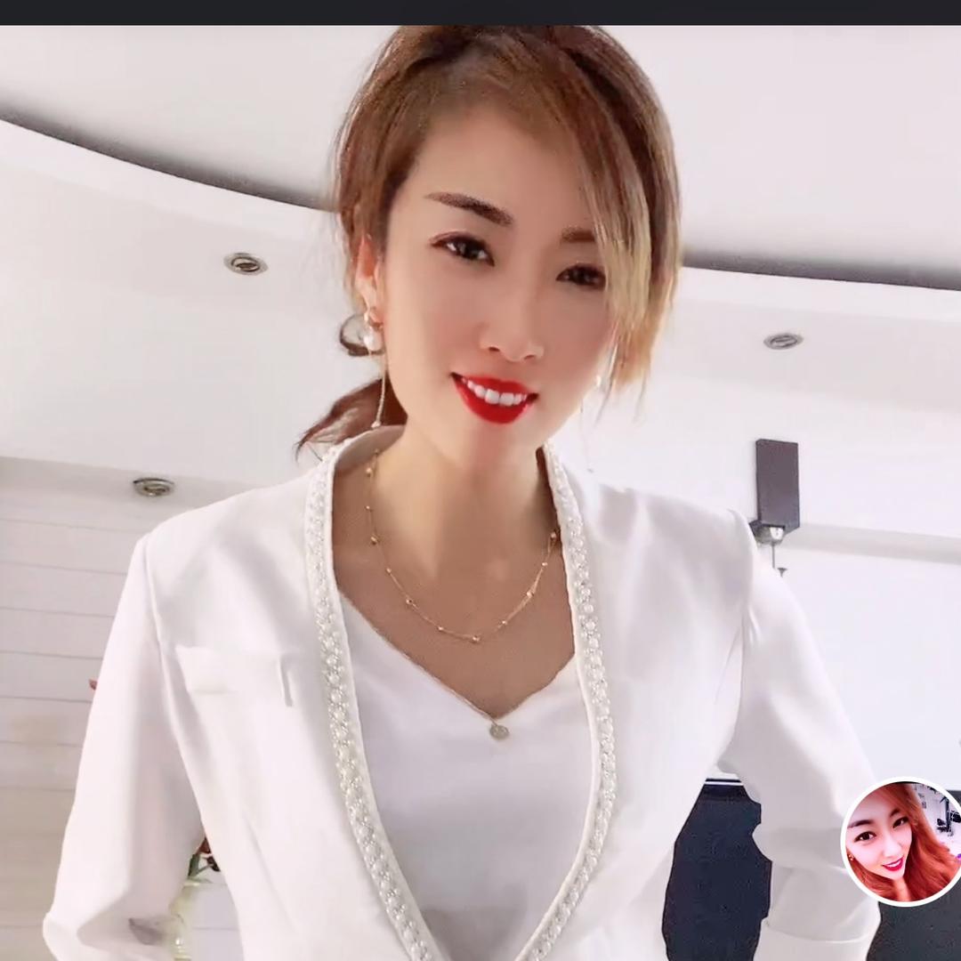 嘉纹小姐姐