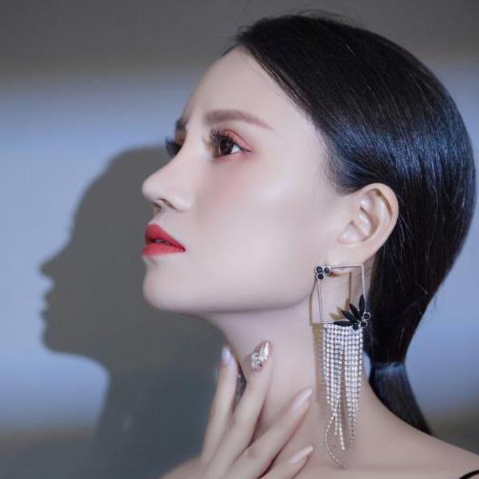 张小姐的店ZZ小号