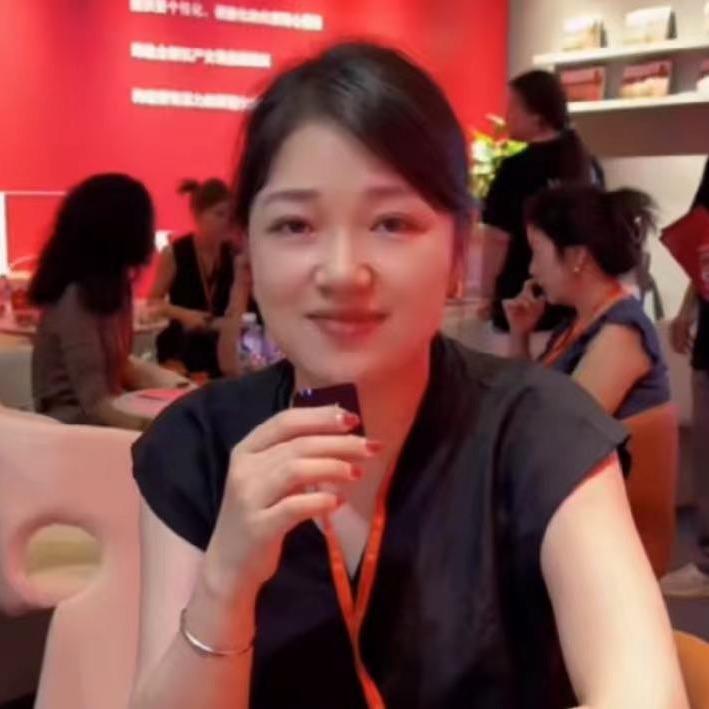 十堰百变鱼霞姐