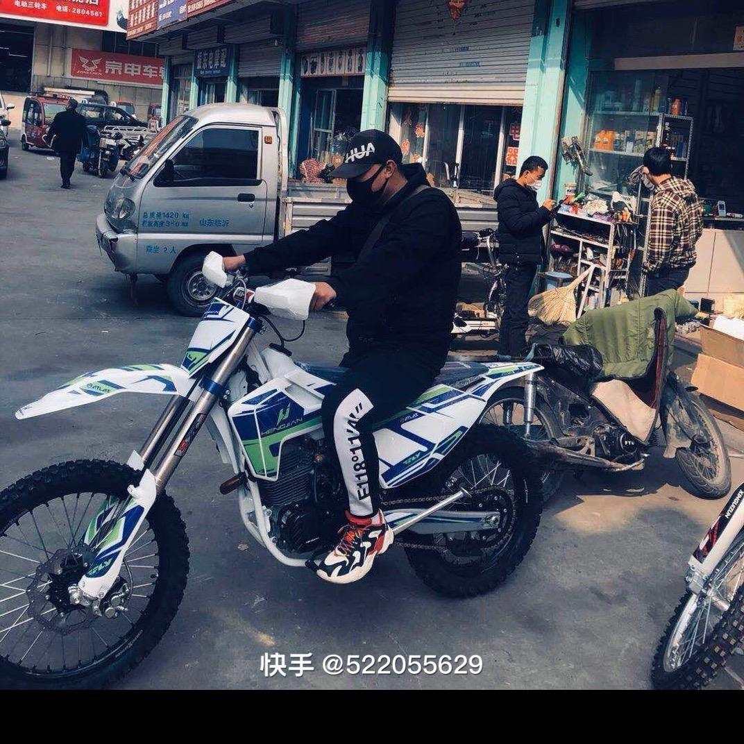 小灰灰