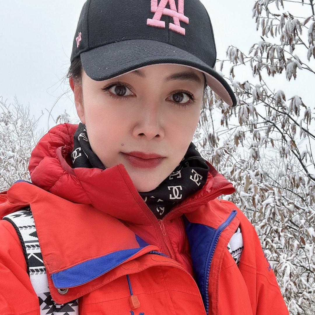 超炫的明明妈咪