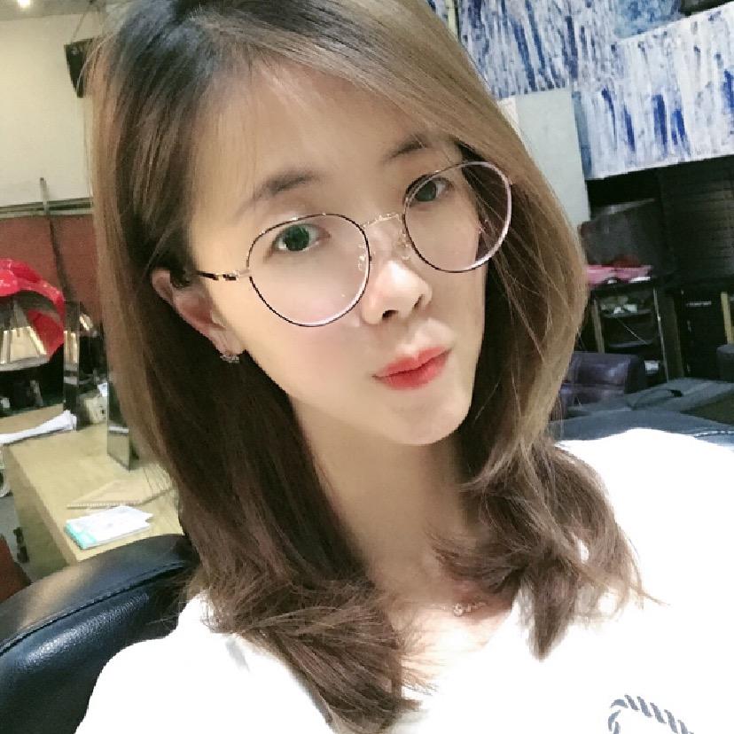 沐小纯吖