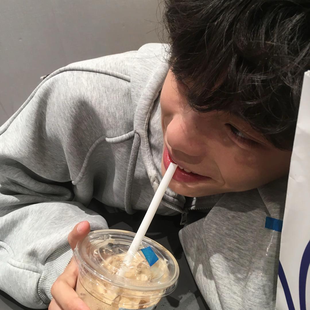 巴黎爱茉莉花