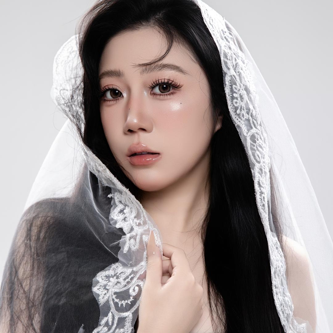 喊麦那女的叫TiTi