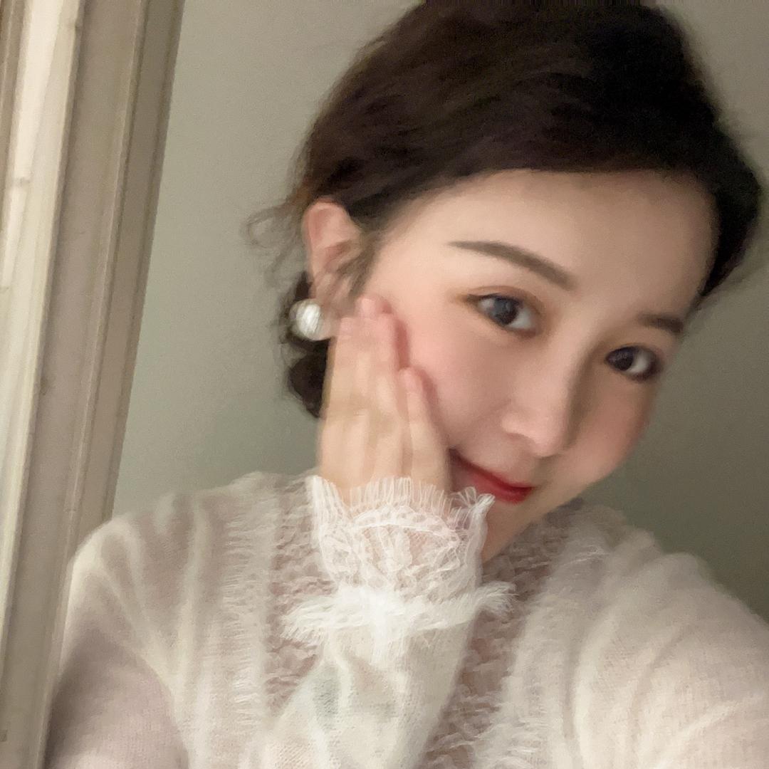 脚车妹是卖衣服的