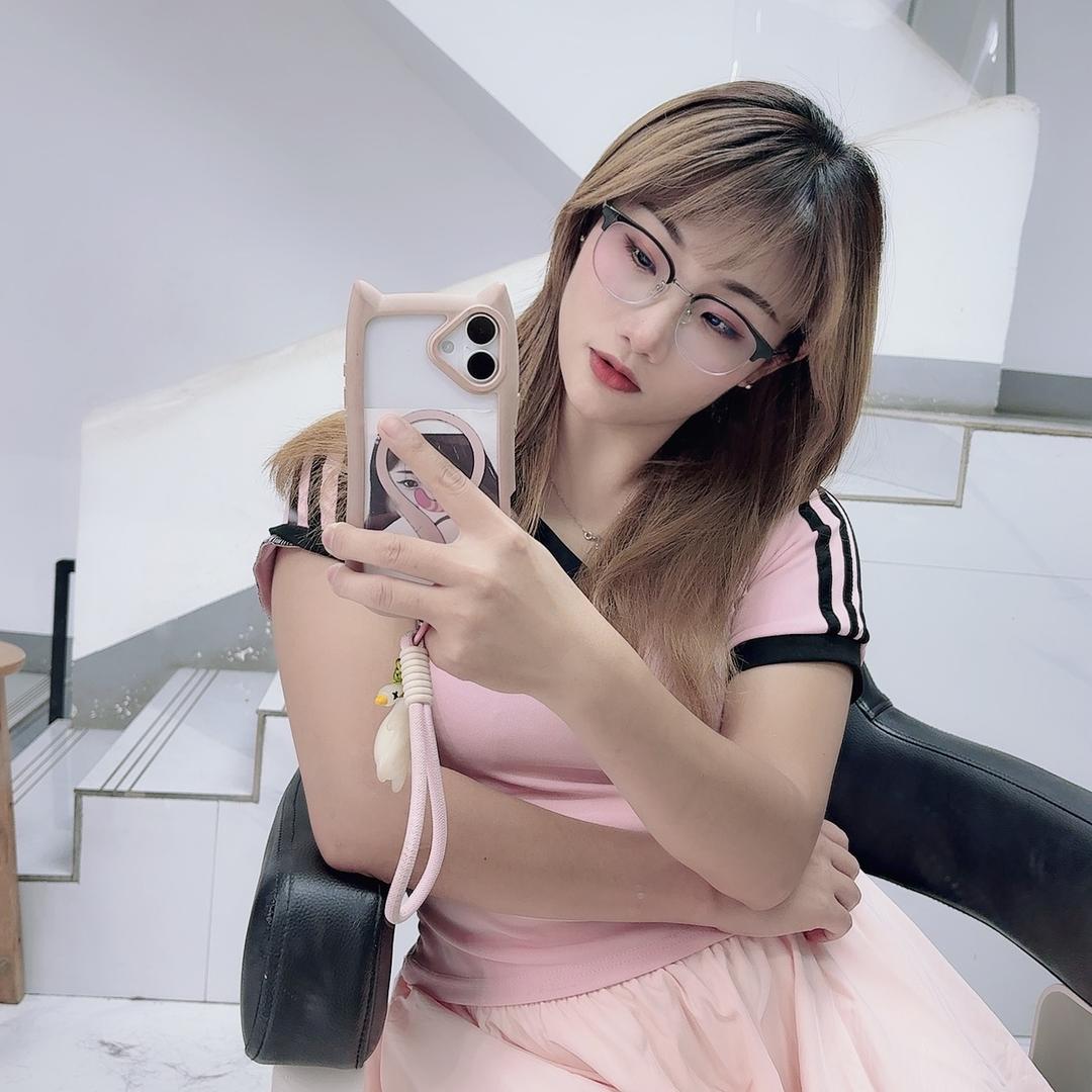 一條鰻魚吖～