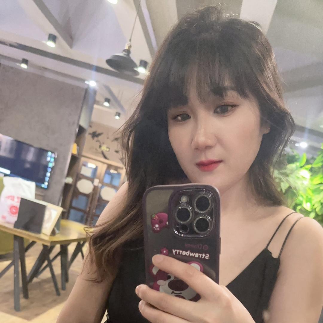 隔壁班的张同学Zz