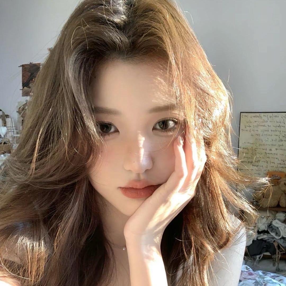 小甜吖💫