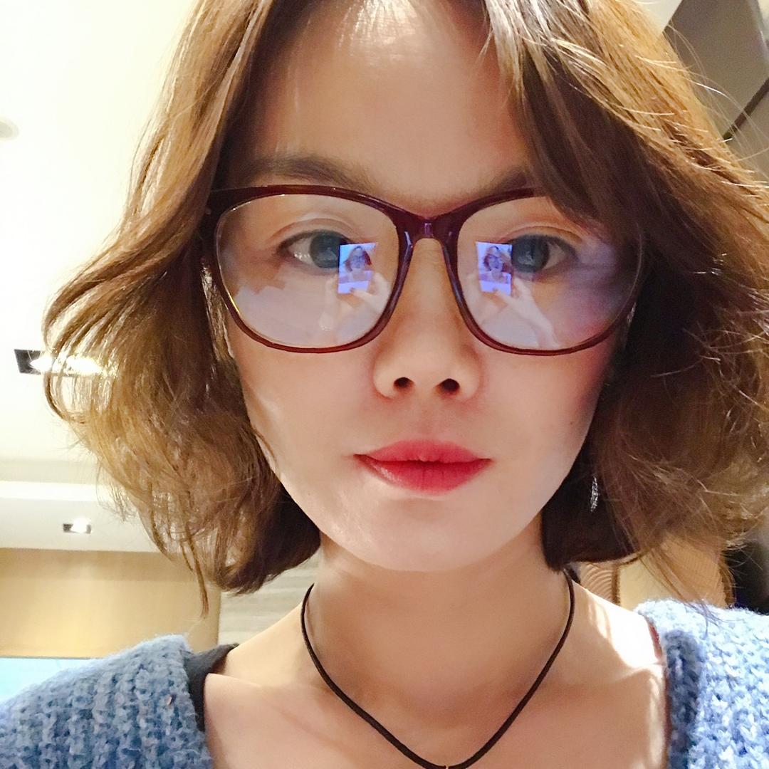 Tina（努力的老赵）
