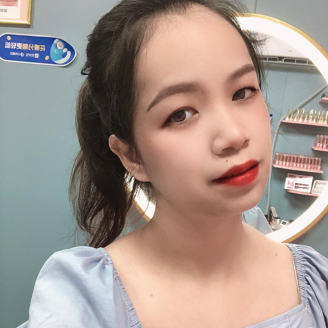 艾莉美甲彩妆个性馆官方号