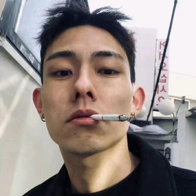 阳子.