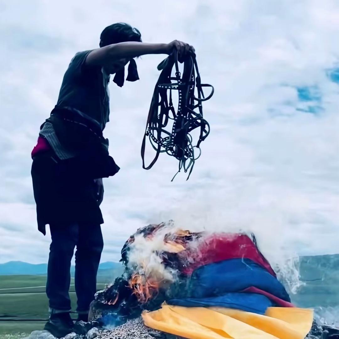 མཐོ་སྒང༴བློ་རྟ་།