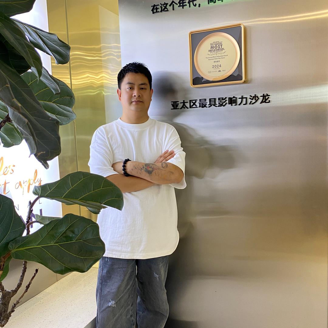 亳州阿宽中短发型设计