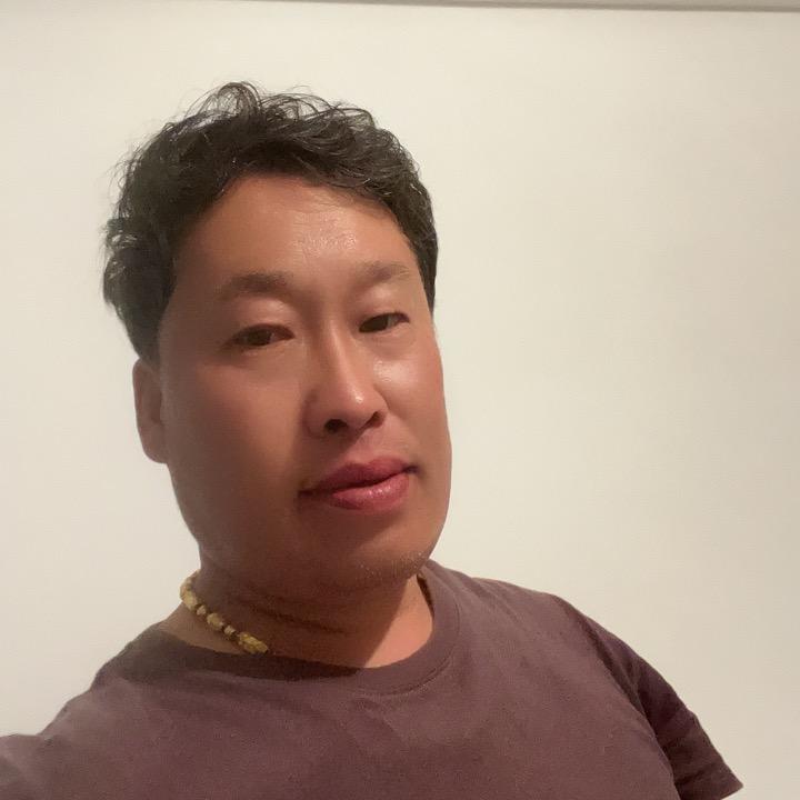 阳光明媚