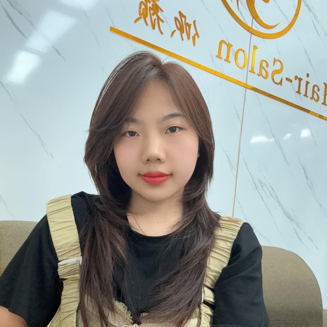犀浦蛋白烫发卿卿