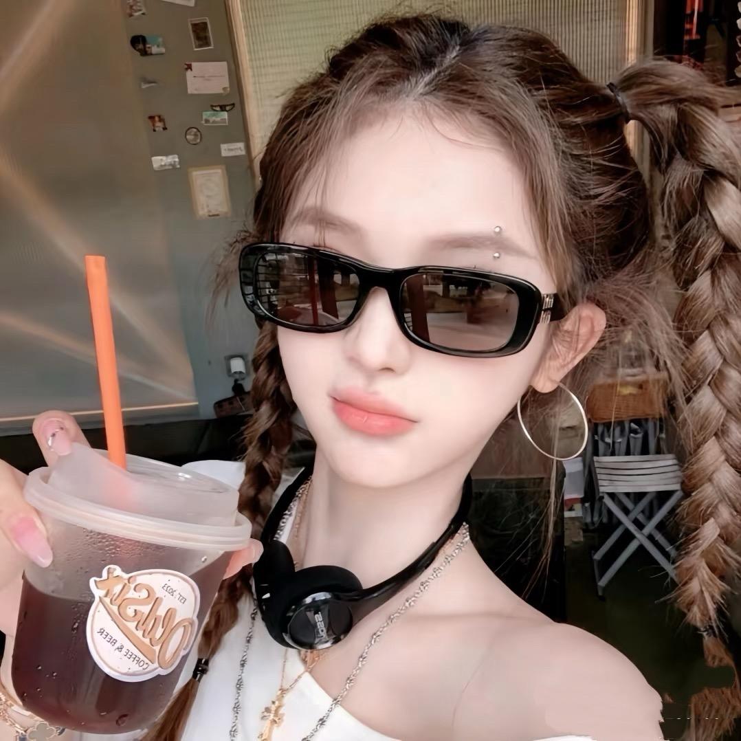 胡·胡🎊