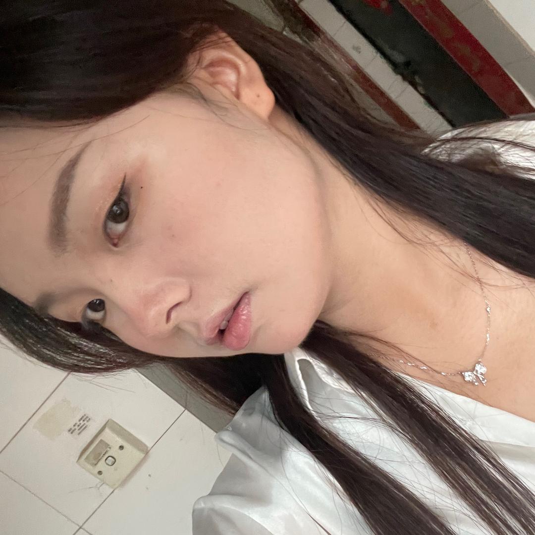 万万🌻