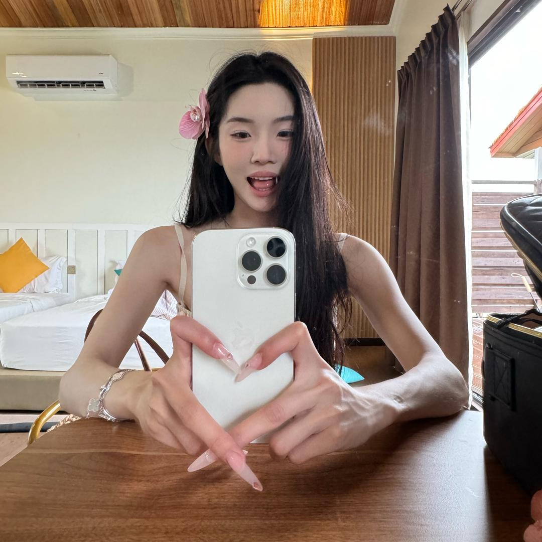 欣子