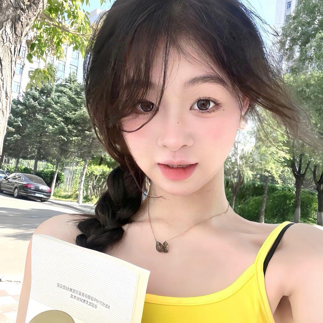 圆滚滚.