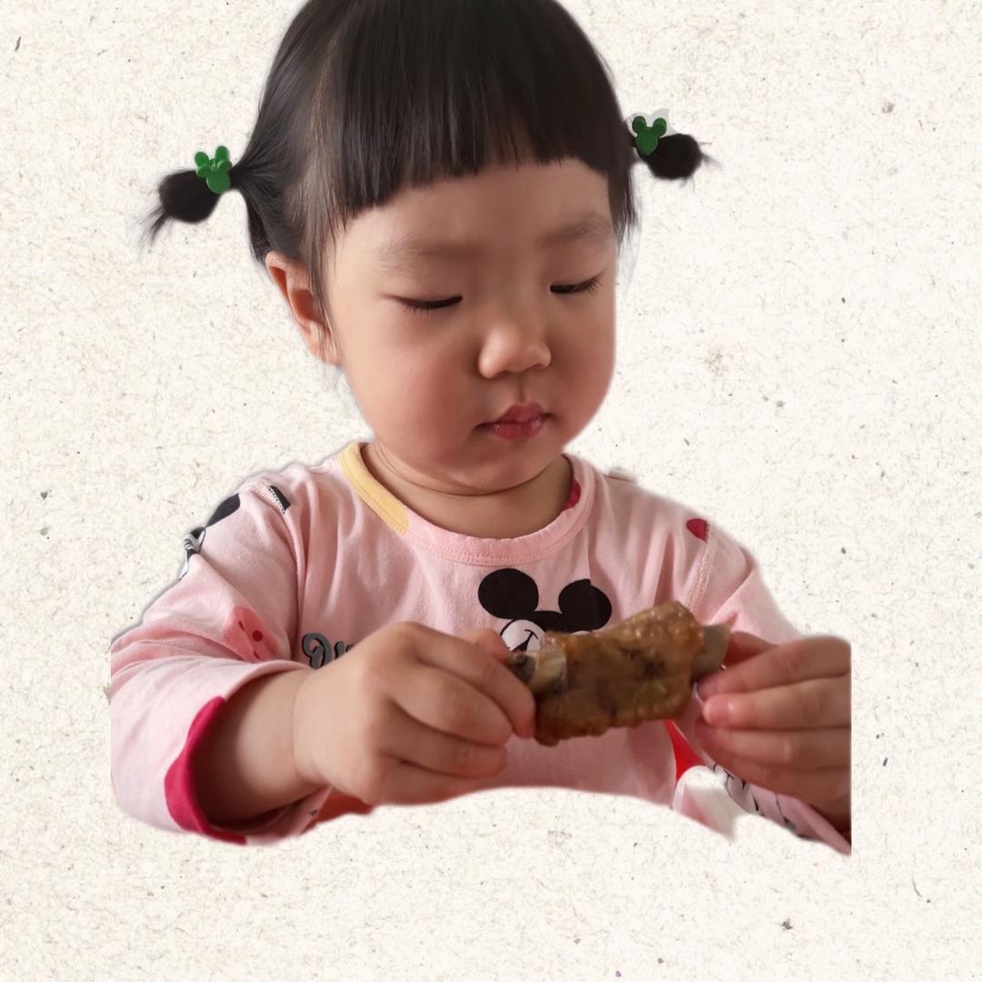 悠悠馋了👧