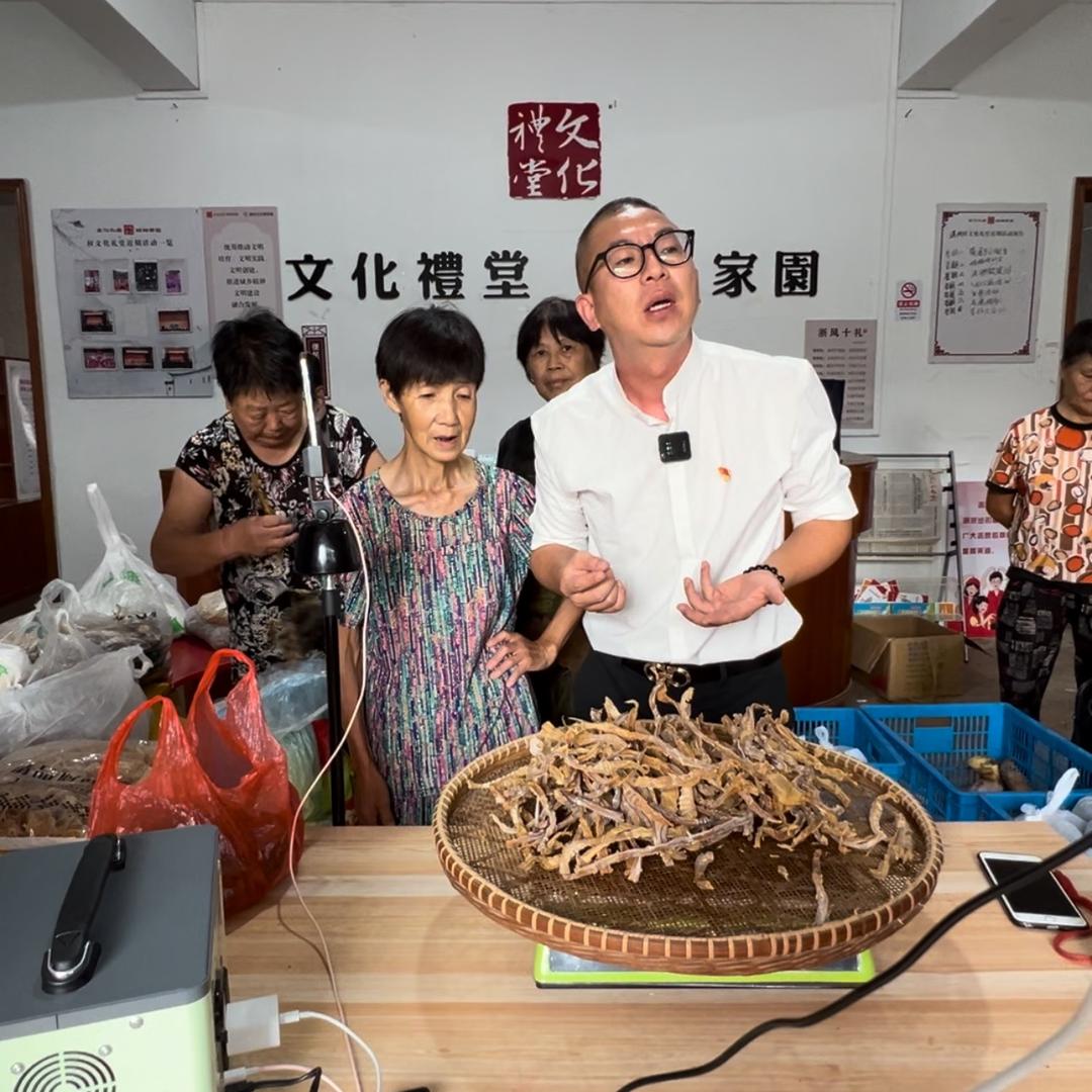 归乡人阿龙
