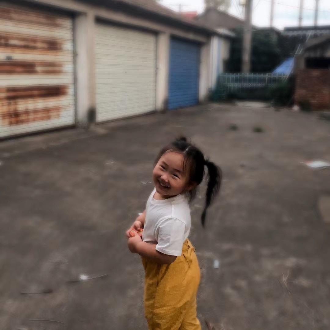 小蕊蕊吖