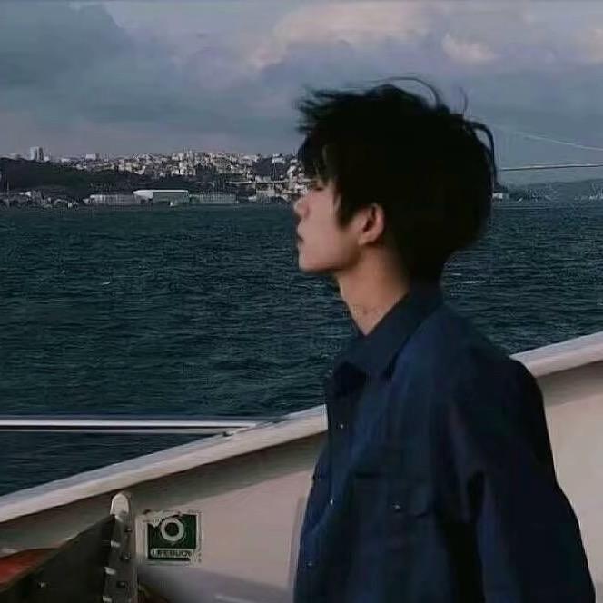天真.