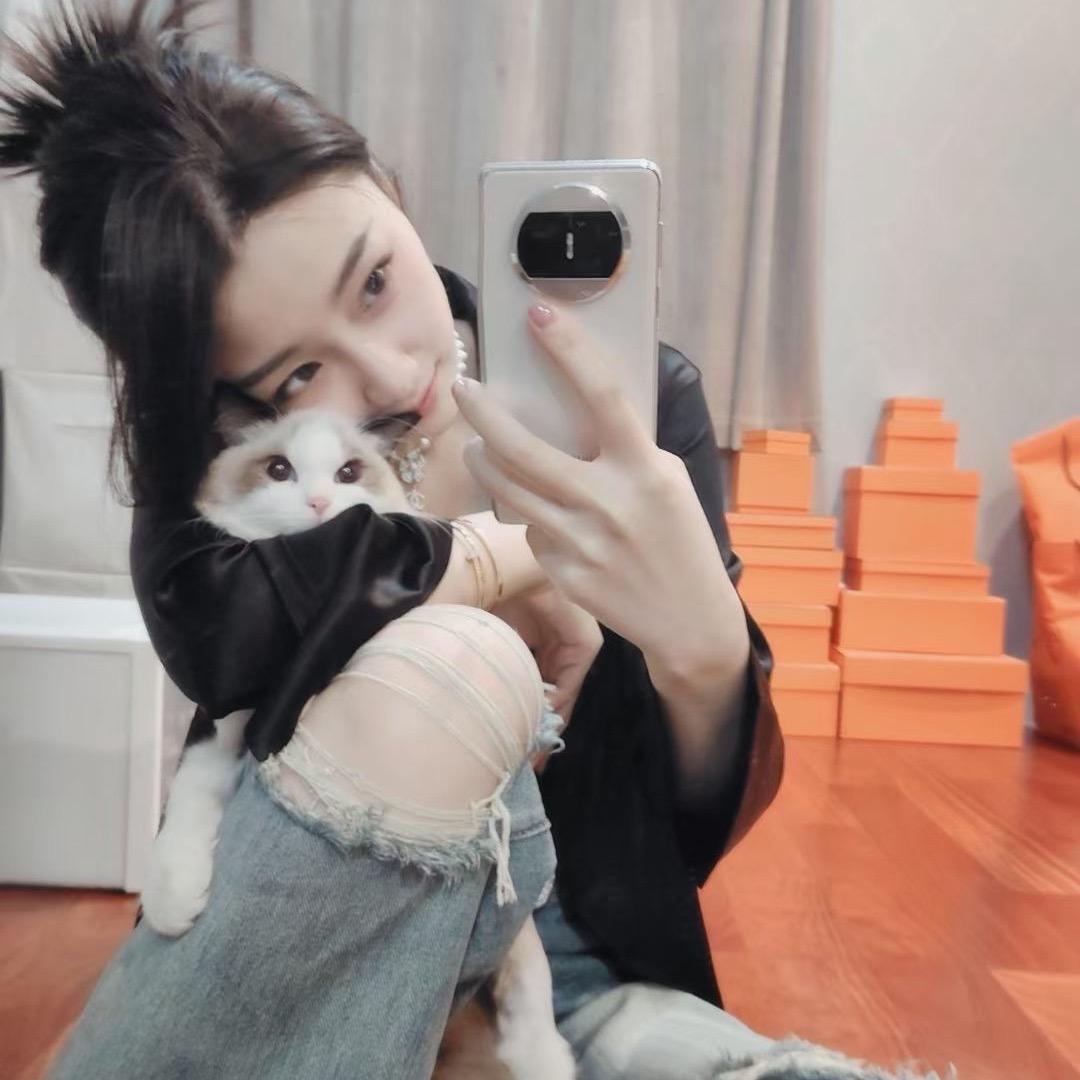 开心市民小胡🥳