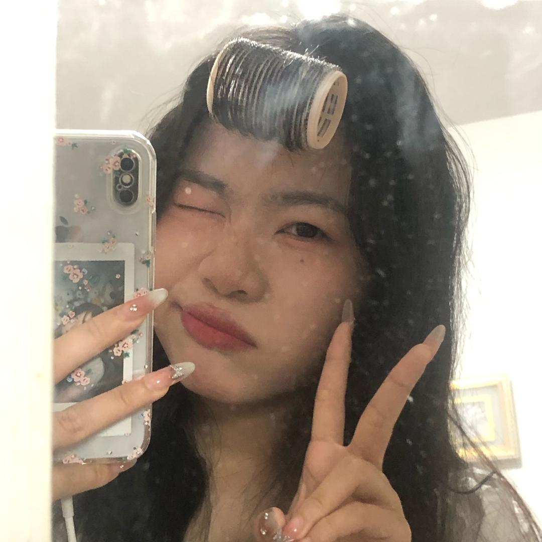 ‘’柒柒饿薯啦～‘’