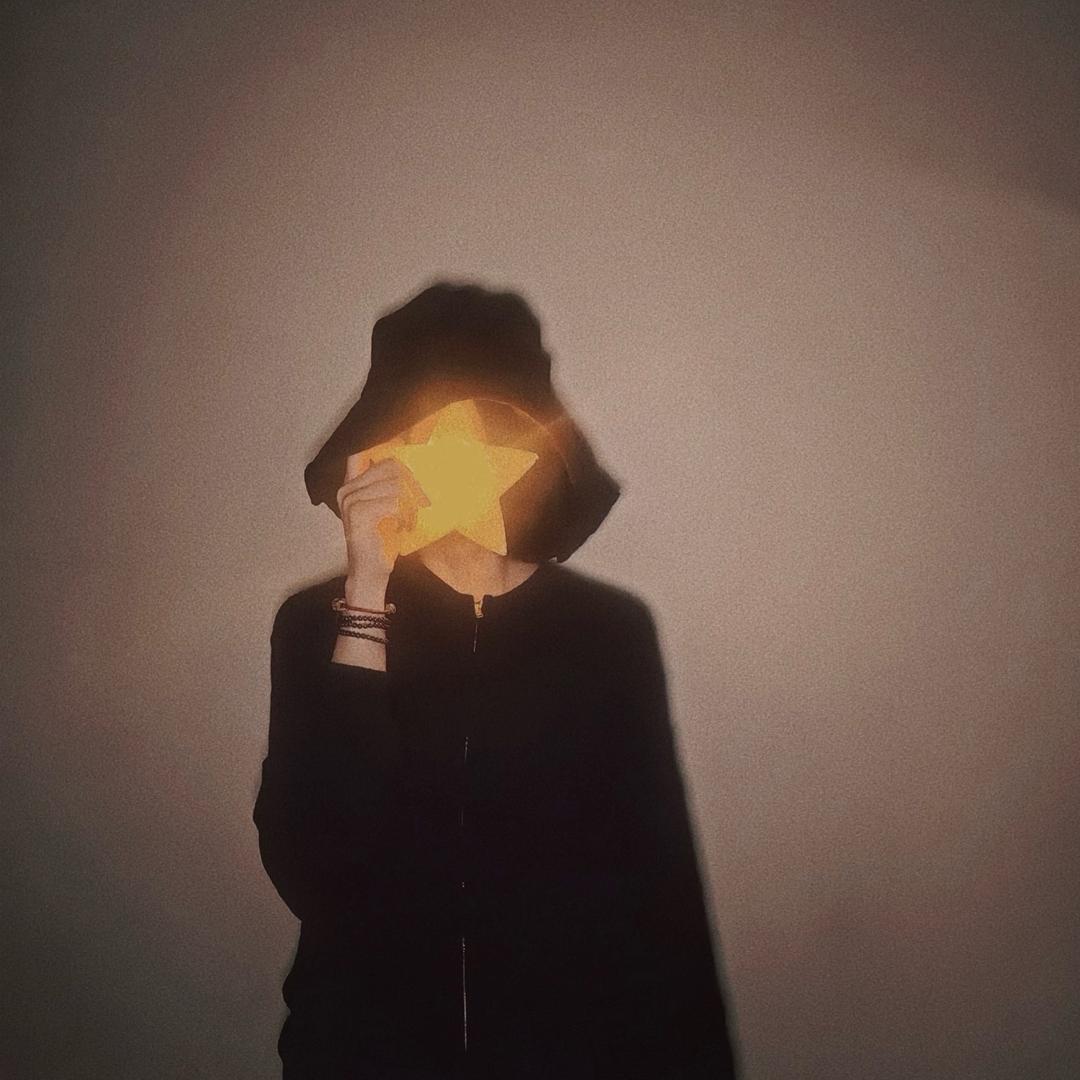 星河溺晚舟