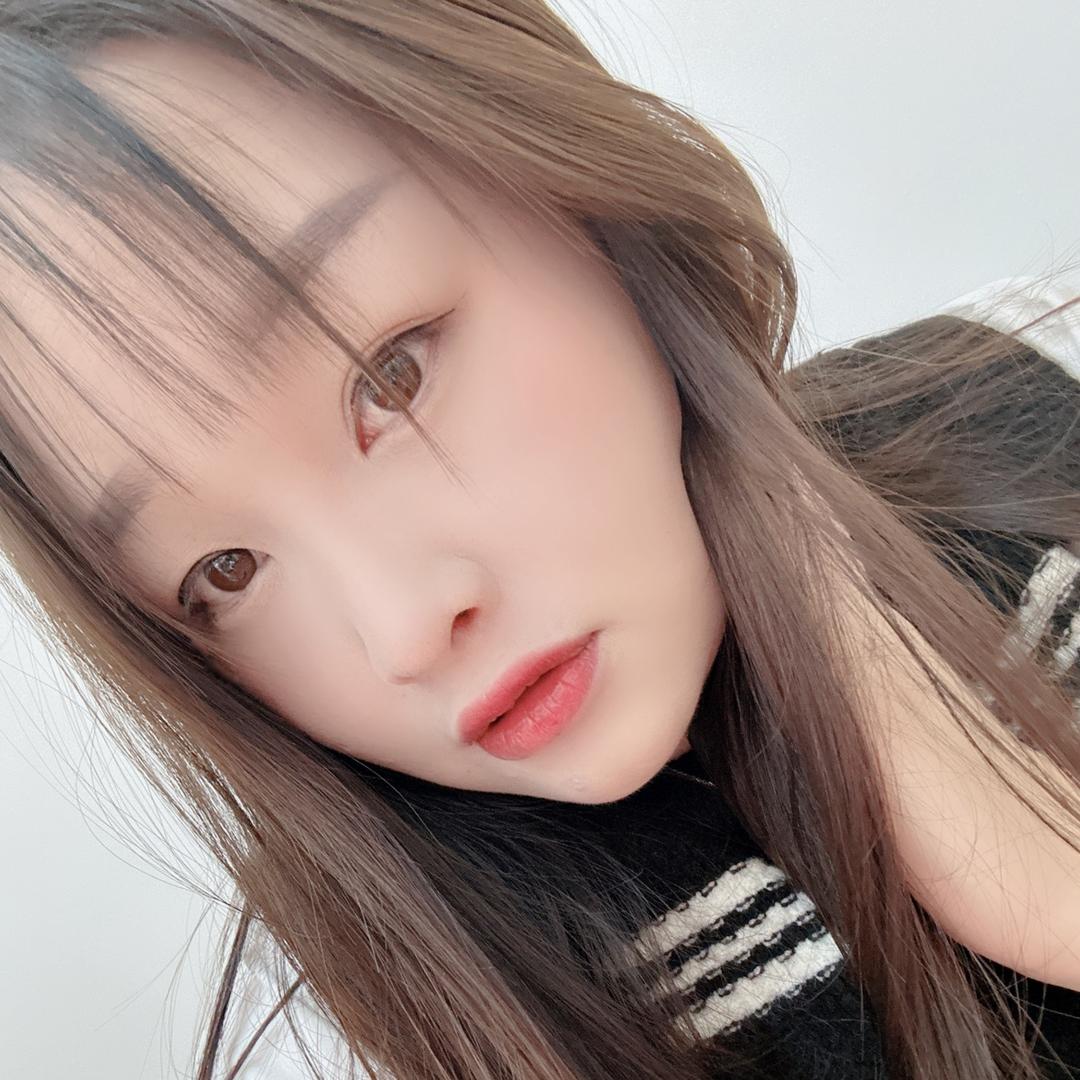 余了*