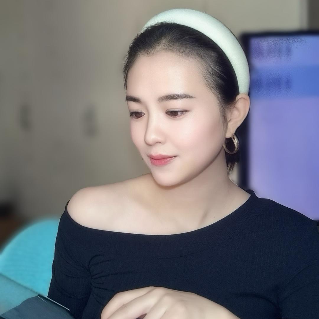 Mrs.Q锦鲤鱼