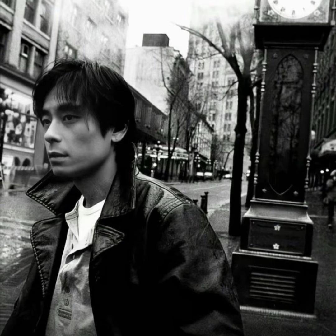 我一饿就噜噜脸