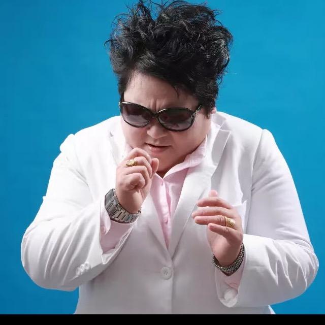 韩红模仿秀秦莉