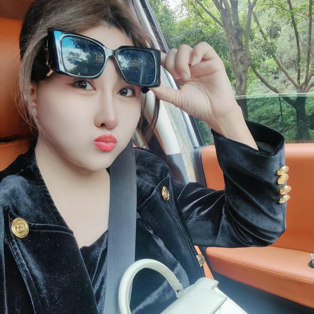 宁宁女装穿搭工作室