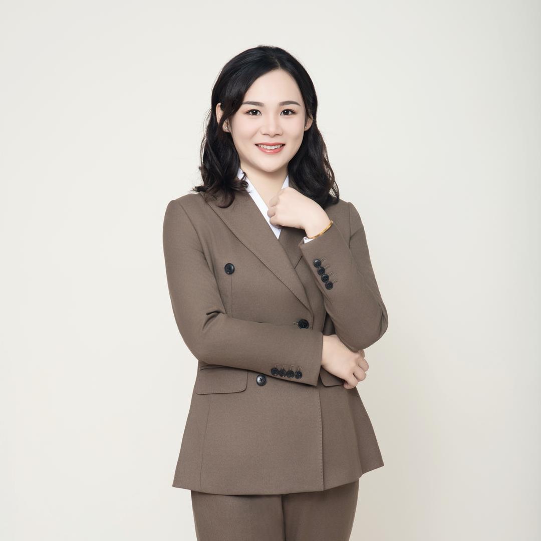 来宾裕达君悦湾阿华