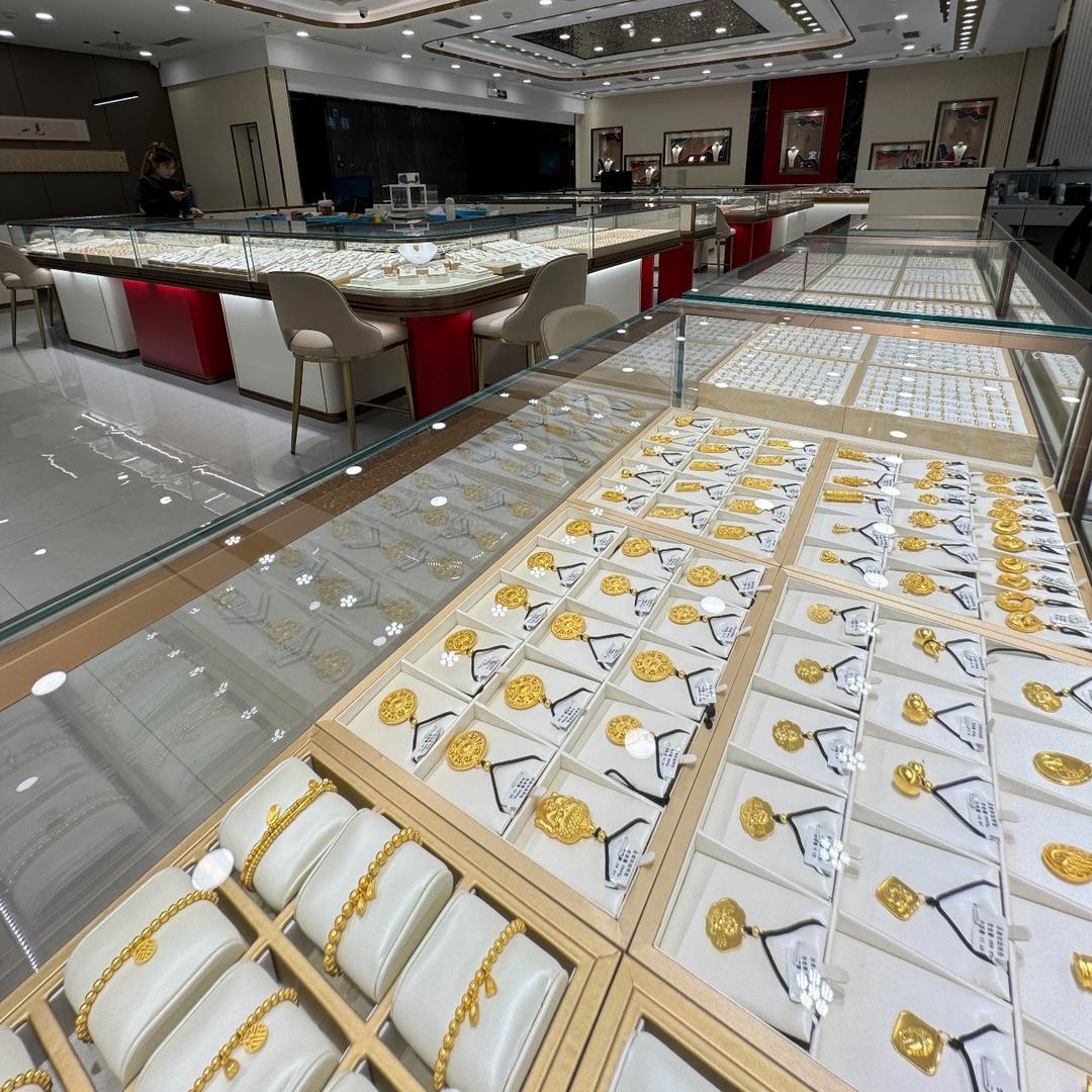 水贝18k批发档口