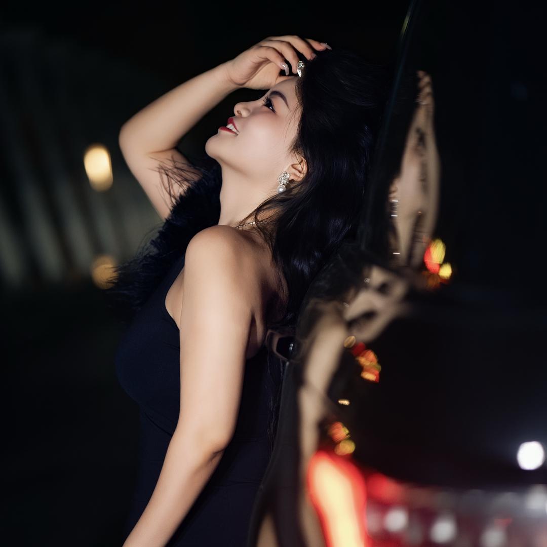 尹小萌