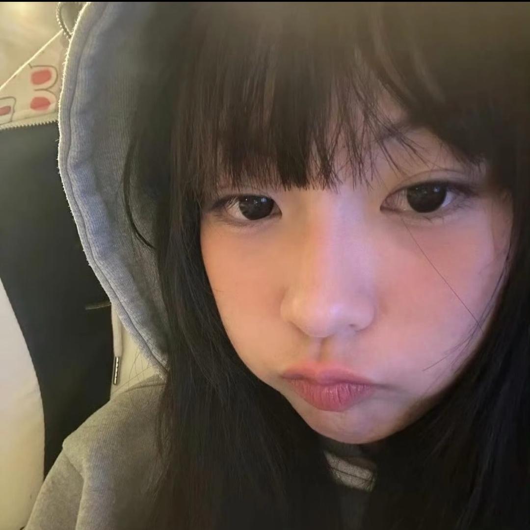 卖萌被打掉两颗门牙