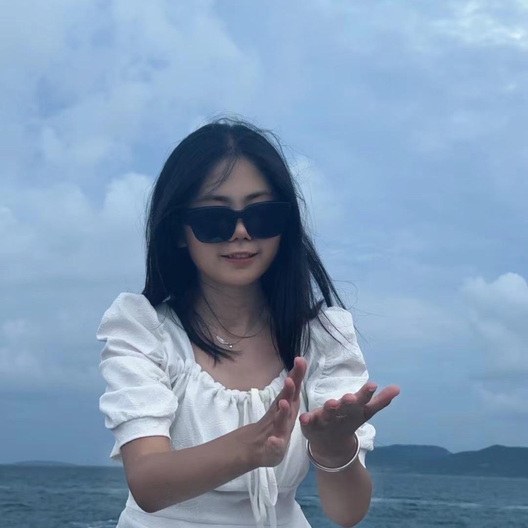 是小李呐🙈