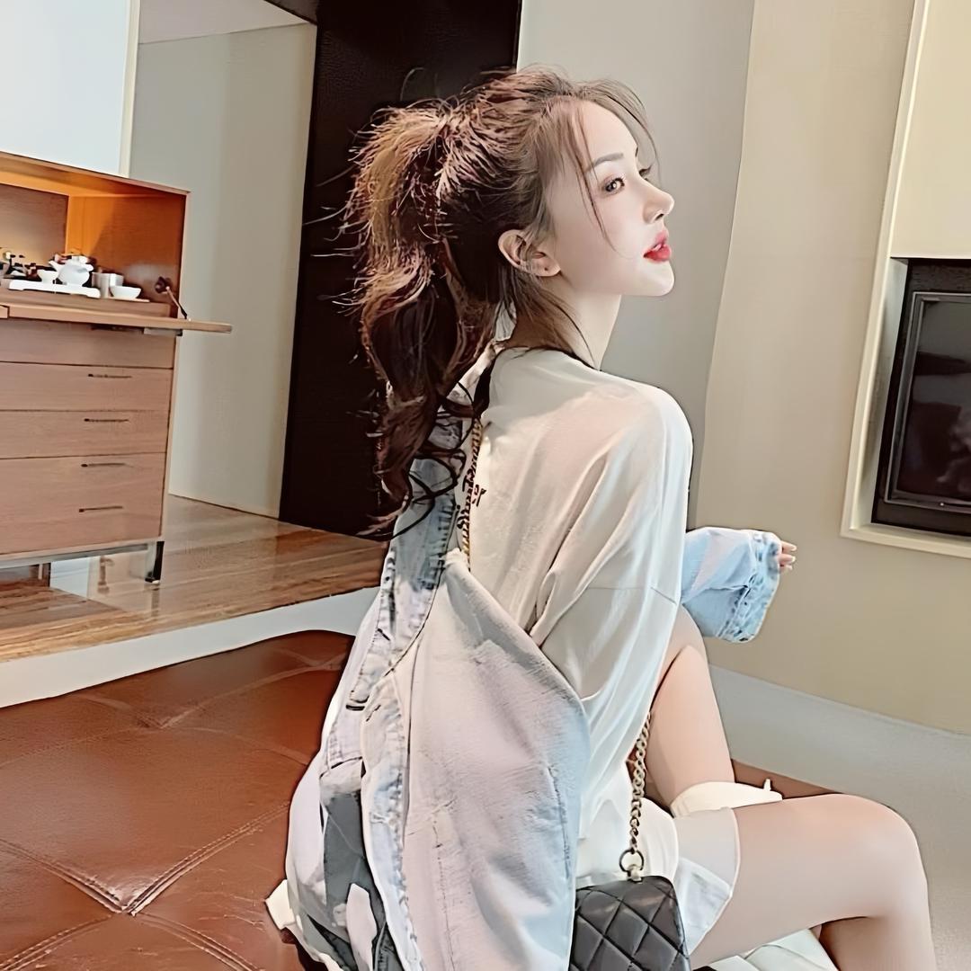 黄加蓝lora：精选穿搭