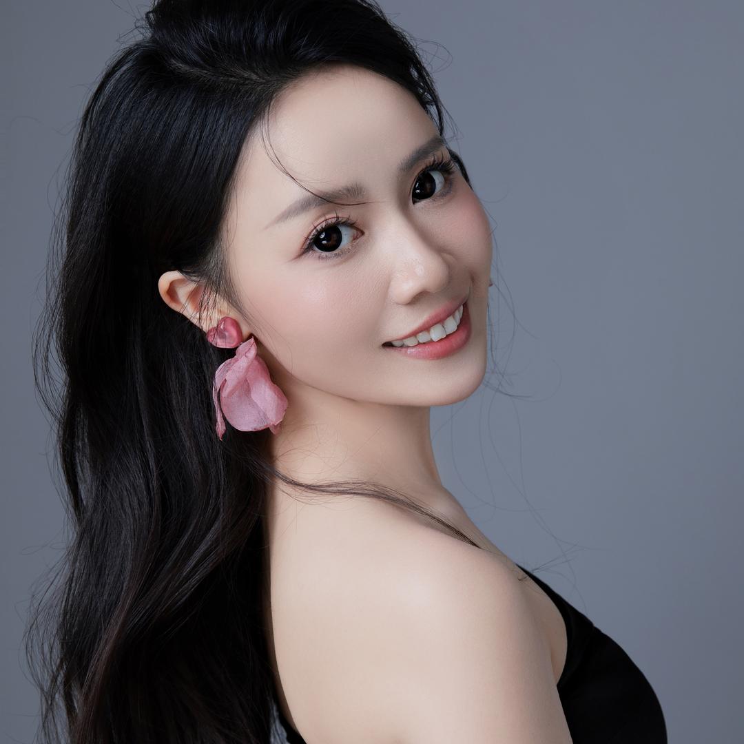 雅格丽